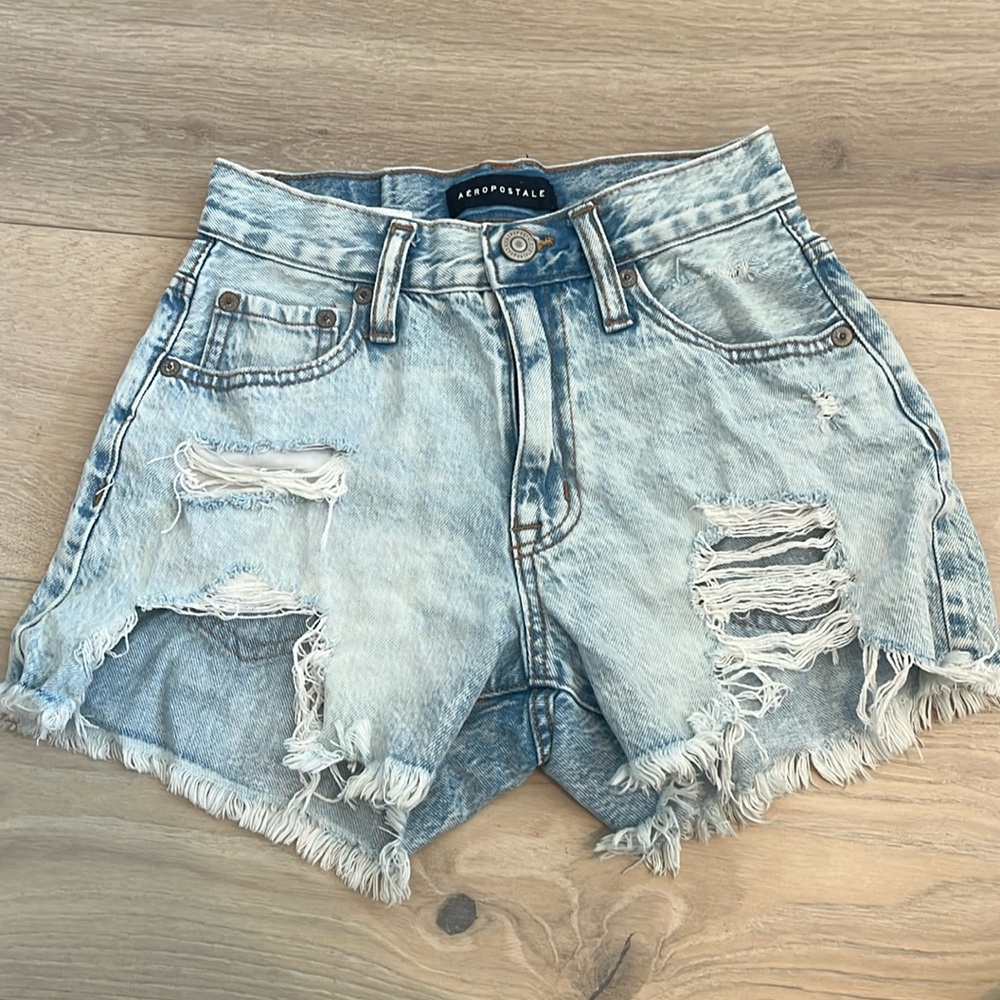 Aeropostale 90s High-Rise Cut-Off Denim Shorts